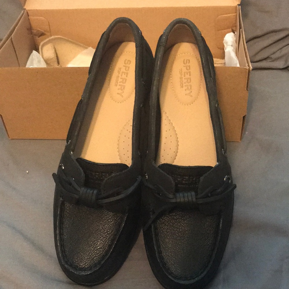 SPERRY TOP-SIDERs